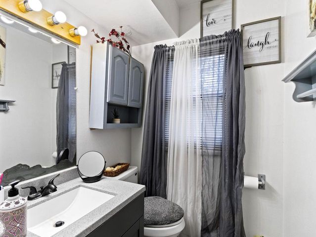 3202 Meachem ROAD, Mount Pleasant, WI 53405