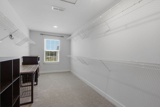 3032 Manchester Dr, Spring Hill, TN 37174