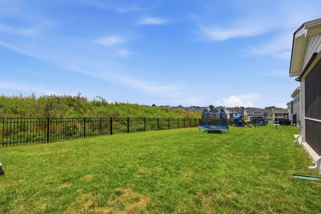 3032 Manchester Dr, Spring Hill, TN 37174