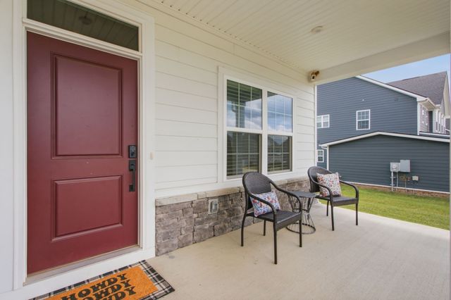 3032 Manchester Dr, Spring Hill, TN 37174