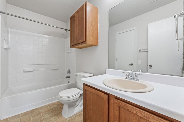 7409 Elk Pass DR, Austin, TX 78744