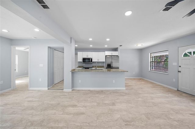 724 W FAIRBANKS AVENUE, Orlando, FL 32804