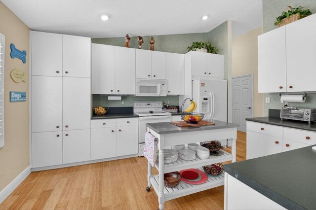 6877 Castlemaine Avenue, Boynton Beach, FL 33437