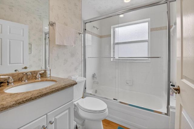 6877 Castlemaine Avenue, Boynton Beach, FL 33437