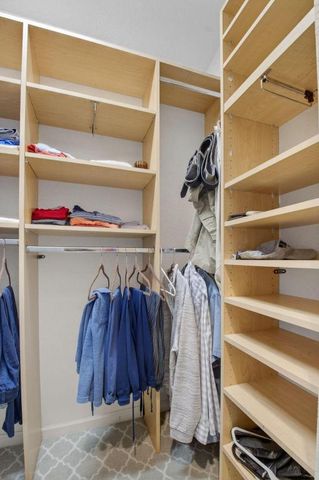 6877 Castlemaine Avenue, Boynton Beach, FL 33437