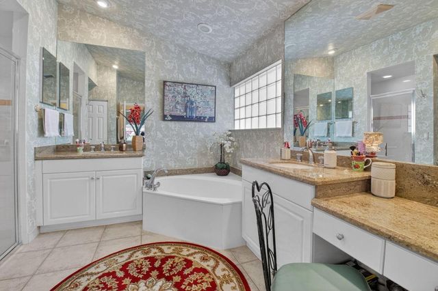 6877 Castlemaine Avenue, Boynton Beach, FL 33437