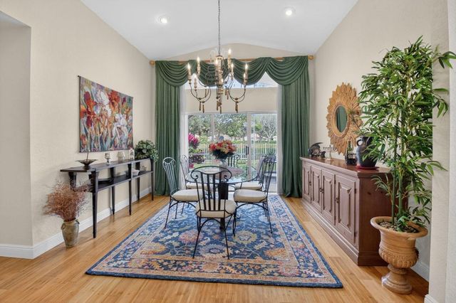 6877 Castlemaine Avenue, Boynton Beach, FL 33437