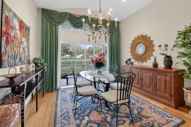 6877 Castlemaine Avenue, Boynton Beach, FL 33437