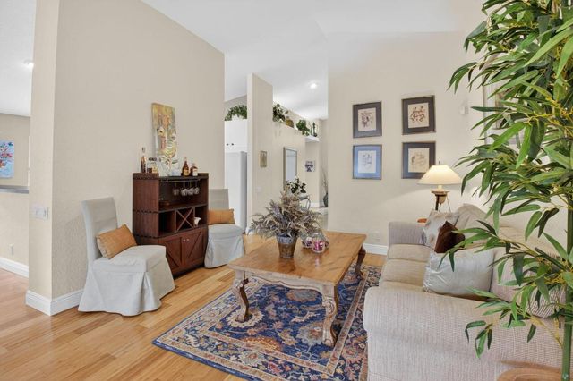 6877 Castlemaine Avenue, Boynton Beach, FL 33437