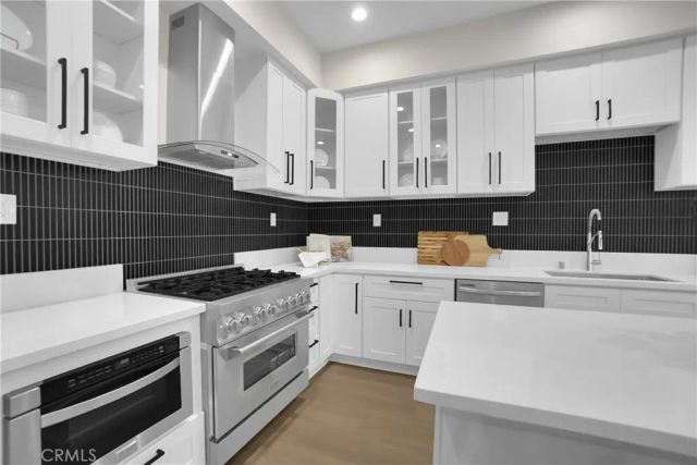 685 Castlehill Drive, Walnut, CA 91789