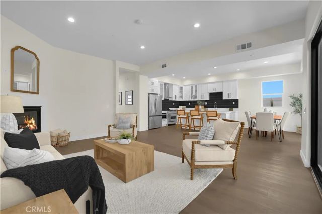 685 Castlehill Drive, Walnut, CA 91789