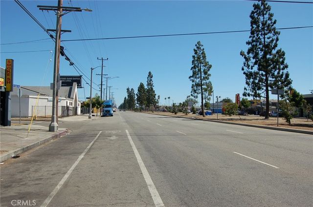 9220 S VERMONT Avenue, Los Angeles, CA 90044
