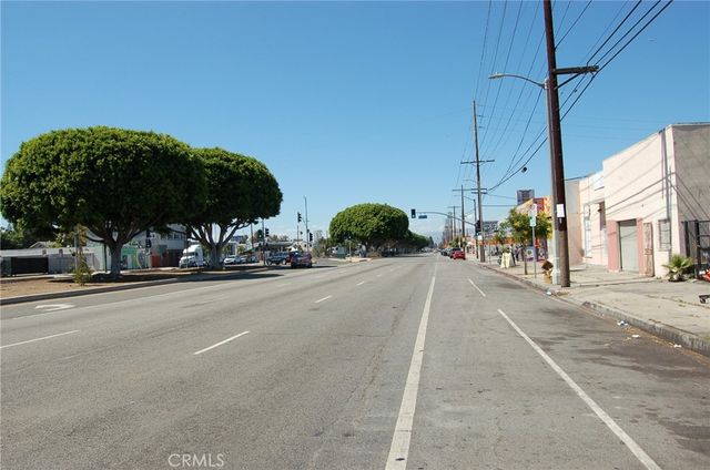 9220 S VERMONT Avenue, Los Angeles, CA 90044