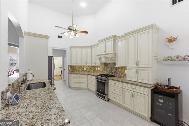 1000 Laddington Lane, Peachtree City, GA 30269