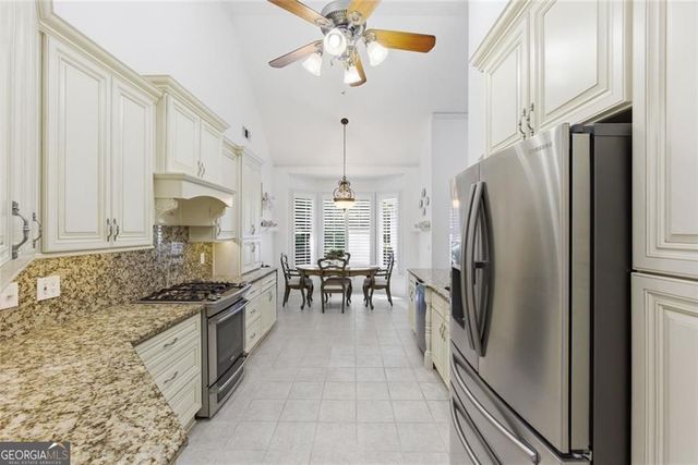 1000 Laddington Lane, Peachtree City, GA 30269