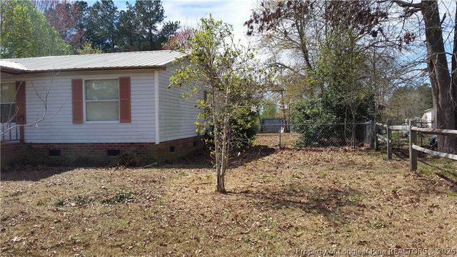 404 McDougald Drive, Raeford, NC 28376