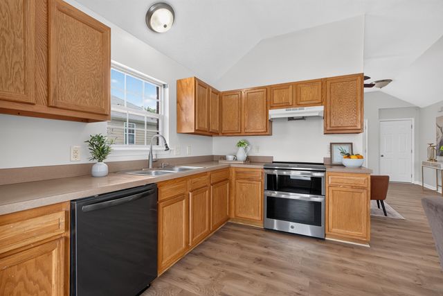 515 Homestead Drive, Nicholasville, KY 40356