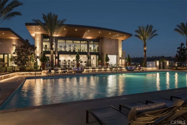 2511 Everly Court, San Diego, CA 92108