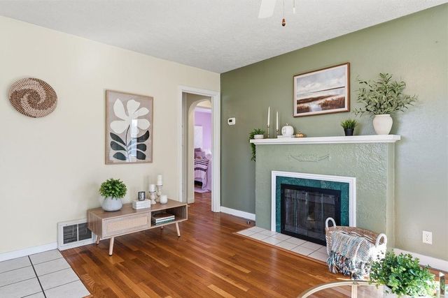 517 S Bowdish Rd, Spokane Valley, WA 99206