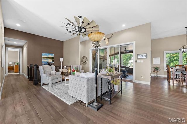 32 Taylors Way, Foristell, MO 63348