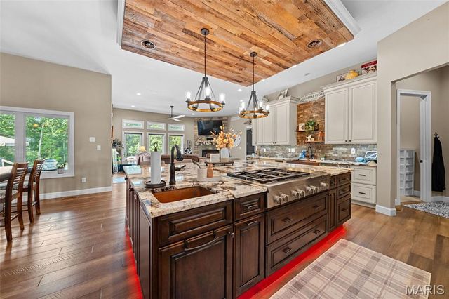 32 Taylors Way, Foristell, MO 63348