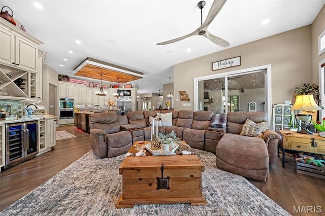 32 Taylors Way, Foristell, MO 63348