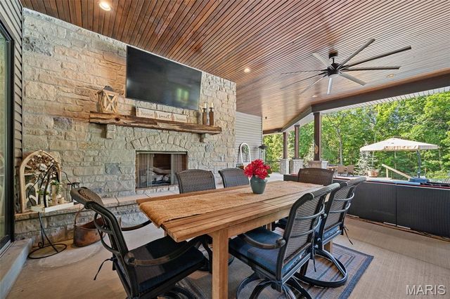 32 Taylors Way, Foristell, MO 63348