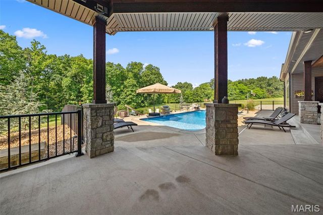 32 Taylors Way, Foristell, MO 63348