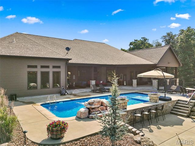 32 Taylors Way, Foristell, MO 63348