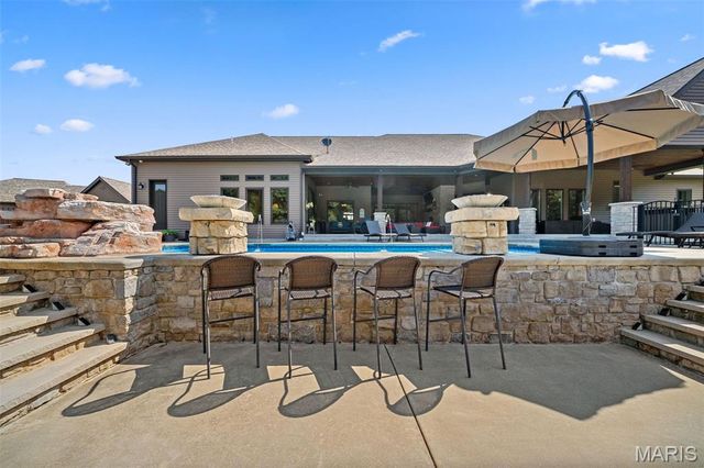 32 Taylors Way, Foristell, MO 63348