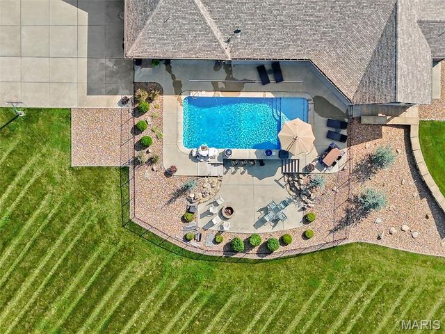 32 Taylors Way, Foristell, MO 63348