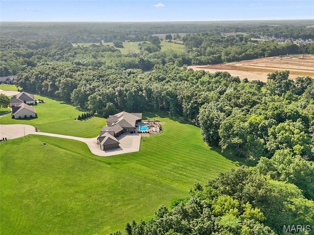 32 Taylors Way, Foristell, MO 63348