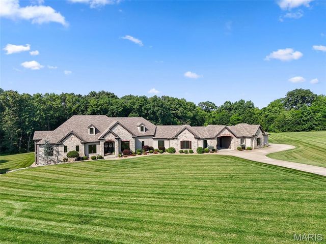 32 Taylors Way, Foristell, MO 63348