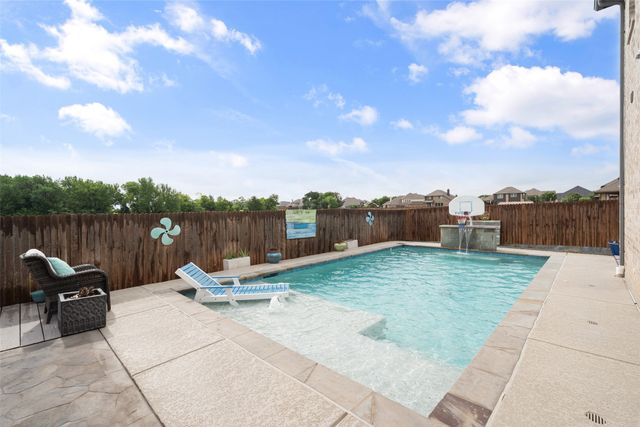 1132 Apple Grove Lane, Waxahachie, TX 75165