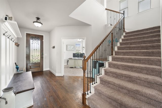 1132 Apple Grove Lane, Waxahachie, TX 75165