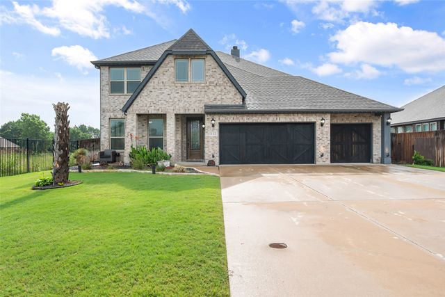 1132 Apple Grove Lane, Waxahachie, TX 75165