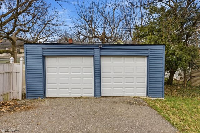 1168 Brentwood Road, Cleveland Heights, OH 44121