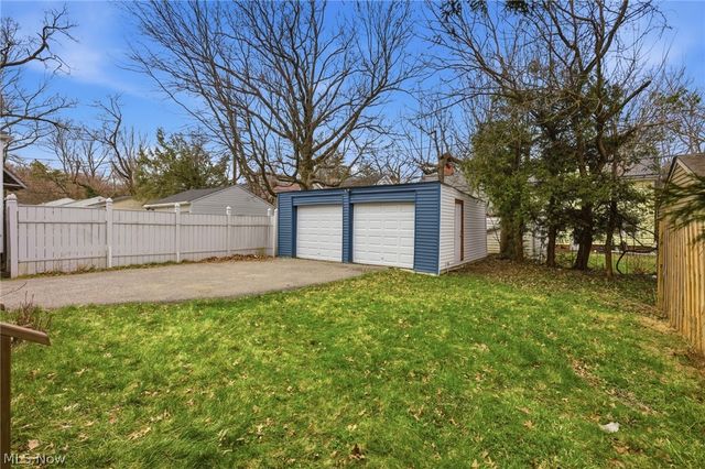 1168 Brentwood Road, Cleveland Heights, OH 44121