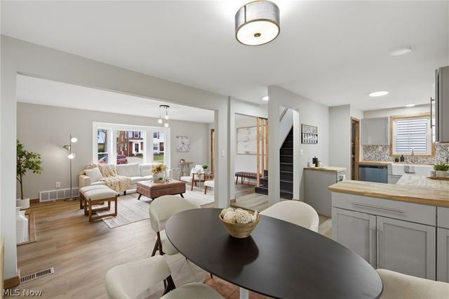 1168 Brentwood Road, Cleveland Heights, OH 44121