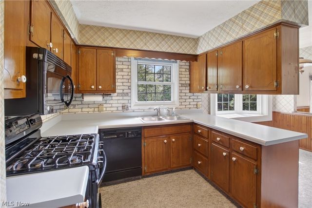 33400 Wagon Wheel Drive, Solon, OH 44139