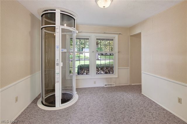 33400 Wagon Wheel Drive, Solon, OH 44139