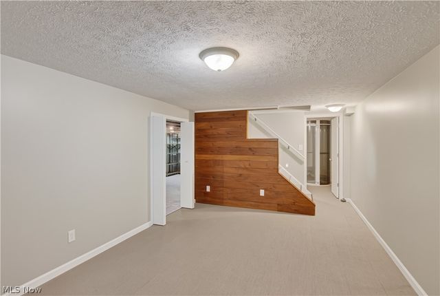 33400 Wagon Wheel Drive, Solon, OH 44139