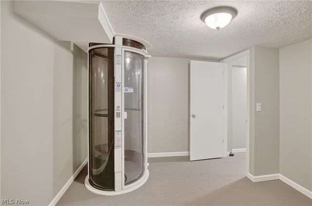 33400 Wagon Wheel Drive, Solon, OH 44139
