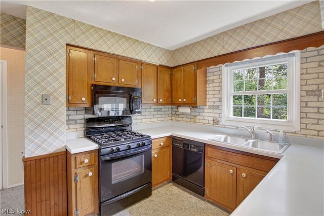 33400 Wagon Wheel Drive, Solon, OH 44139