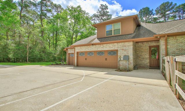 28007 Hickory Court, Magnolia, TX 77355