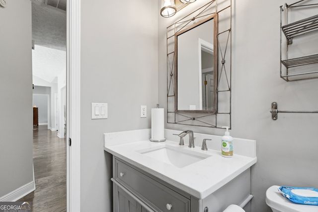 5804 County Court, Buford, GA 30518