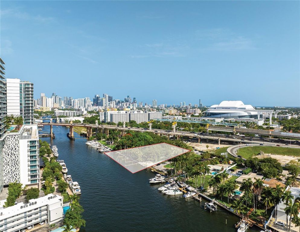 1515 N River Drive, Miami, FL 33125