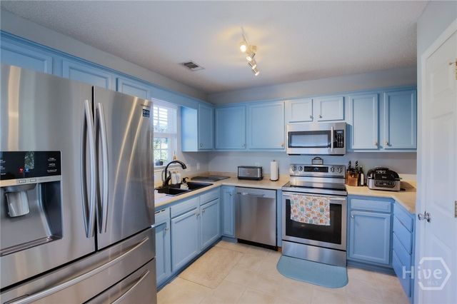 29 Springwater Drive, Port Wentworth, GA 31407