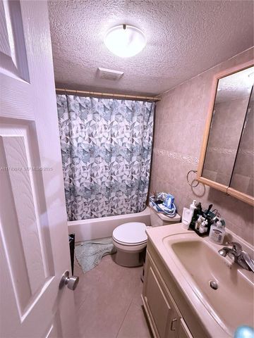 6175 W 20th Avenue 205, Hialeah, FL 33012