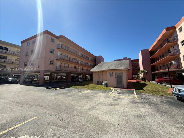 6175 W 20th Avenue 205, Hialeah, FL 33012
